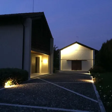 Holiday home Civico1a1 *